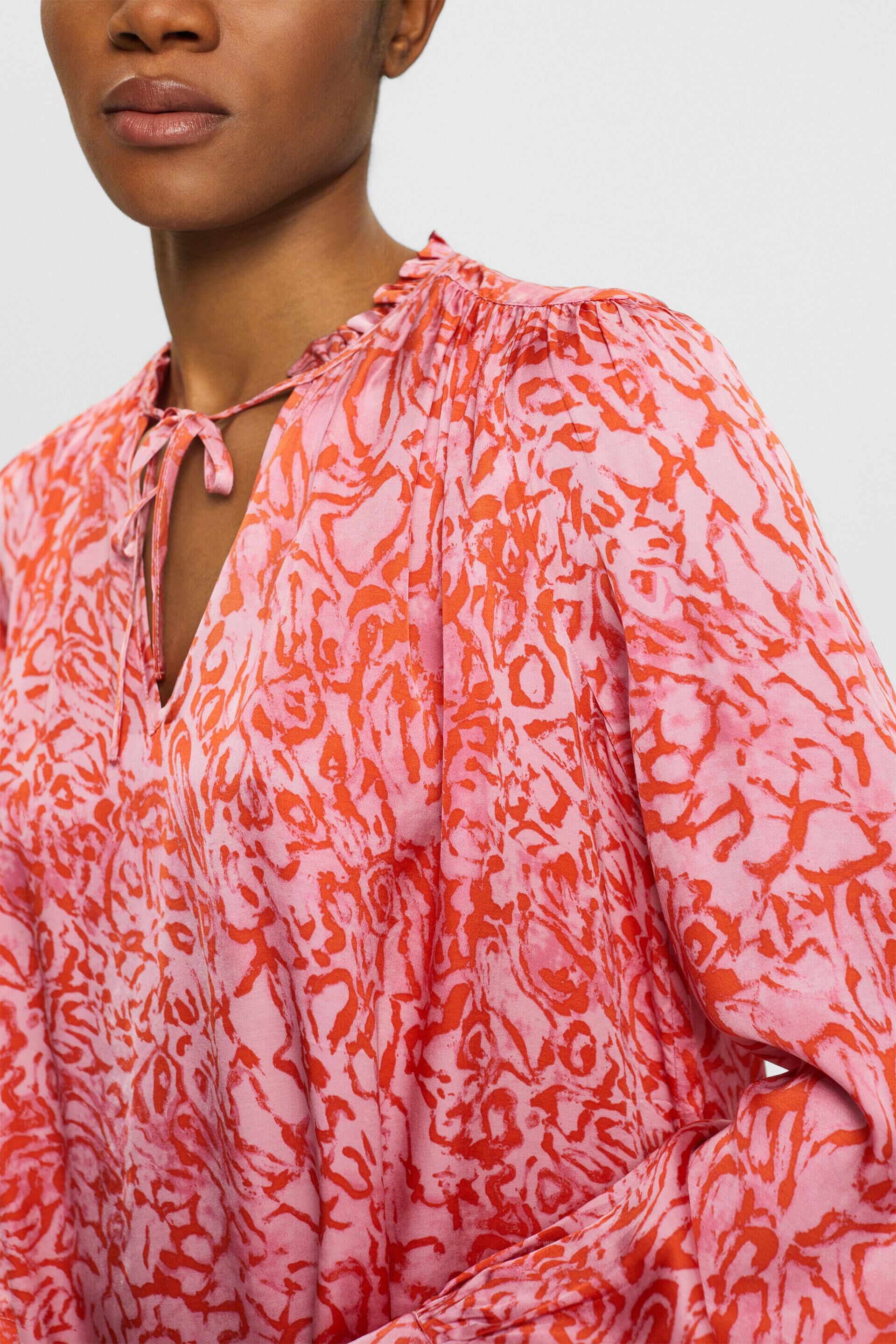 Patterned satin blouse with ruffled edges at our online shop - ESPRIT